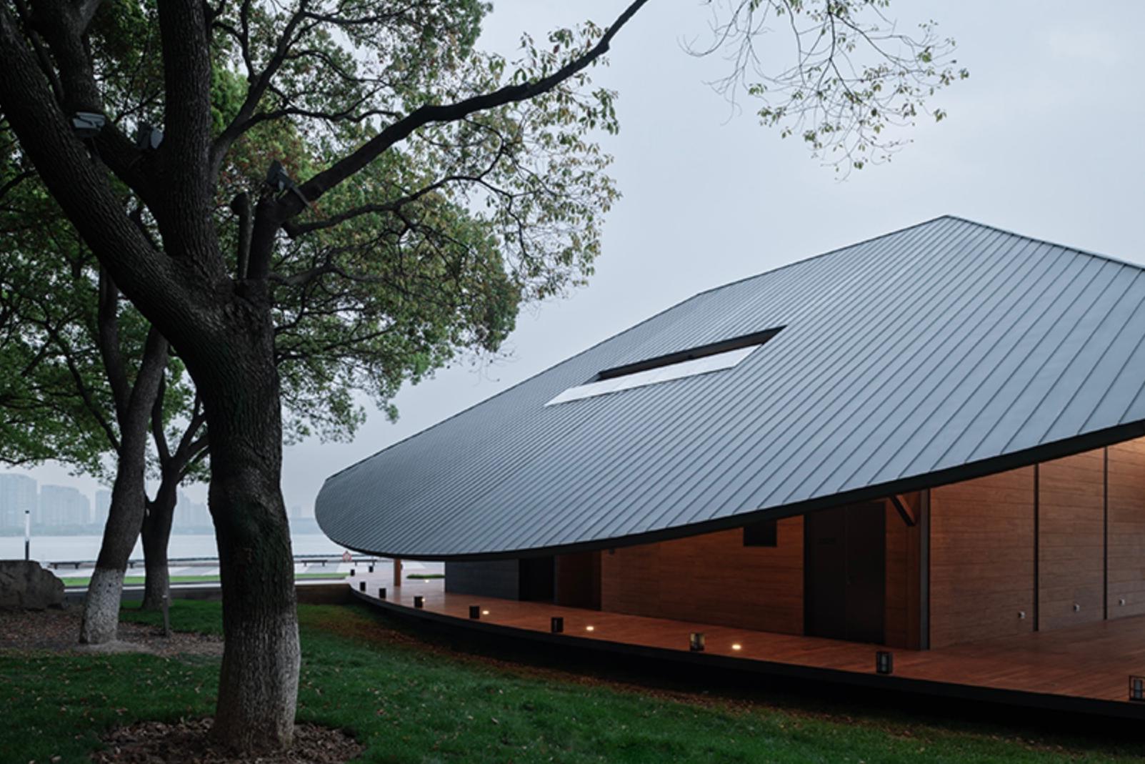 矮立边铝镁锰板